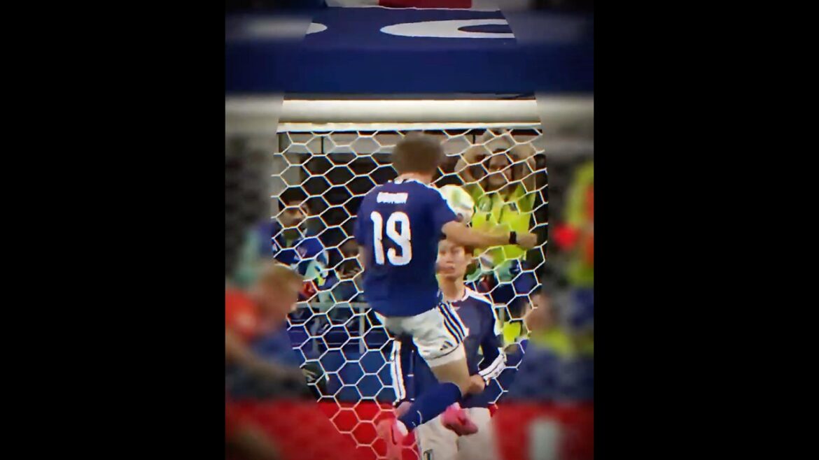 La tête d’Ogawa a frappé Daichi Kamada et est entré ! Quel objectif ! ⚽🤯 La tête d'Ogawa a frappé Daichi Kamada et est entré ! Quel objectif ! ⚽🤯