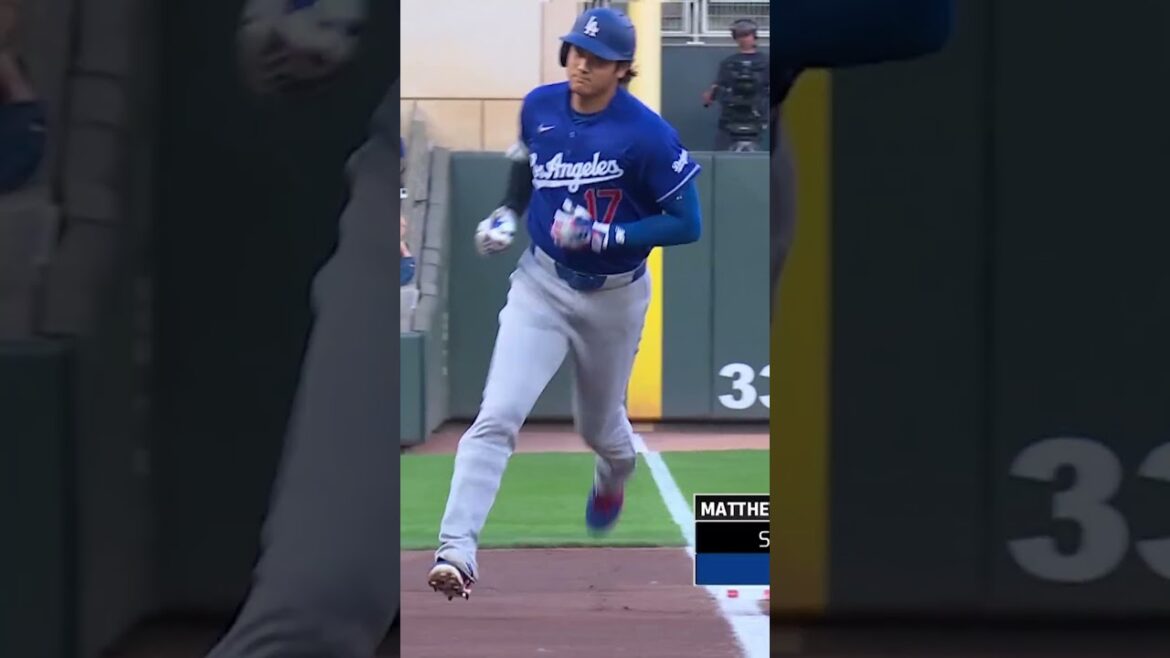Shohei Ohtani ÉCRASE un premier coup de circuit 😯 Shohei Ohtani ÉCRASE un premier coup de circuit 😯