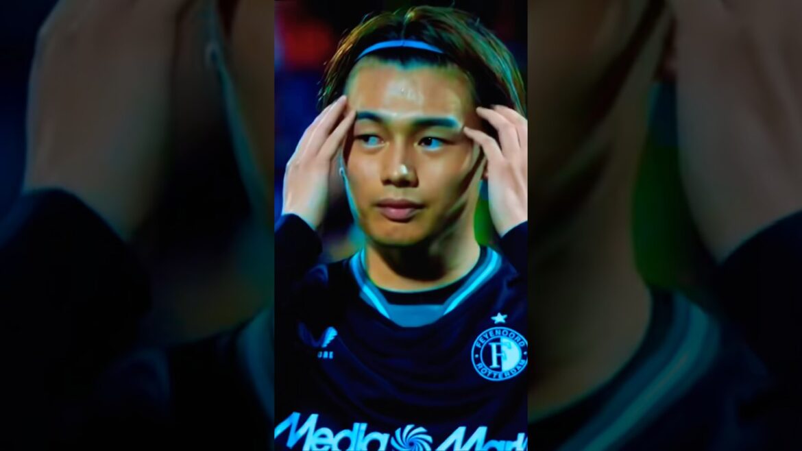 L’aura n°9 la plus dangereuse d’Asie 🤫🔥 #uyeda #japan #football L'aura n°9 la plus dangereuse d'Asie 🤫🔥 #uyeda #japan #football