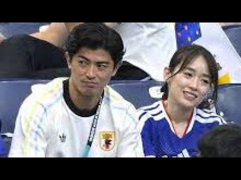 L’amour de sa femme qui a soutenu Shogo Taniguchi dans son combat… J’ai été ému par les deux précieux clichés après le match 🥹📸 #Shogo Taniguchi #Football #Amour de couple #Soutien local #Deux clichés #Actualités sportives #Sujets #Impressions #Équipe nationale du Japon #Courte vidéo L'amour de sa femme qui a soutenu Shogo Taniguchi dans son combat... J'ai été ému par les deux précieux clichés après le match 🥹📸 #Shogo Taniguchi #Football #Amour de couple #Soutien local #Deux clichés #Actualités sportives #Sujets #Impressions #Équipe nationale du Japon #Courte vidéo