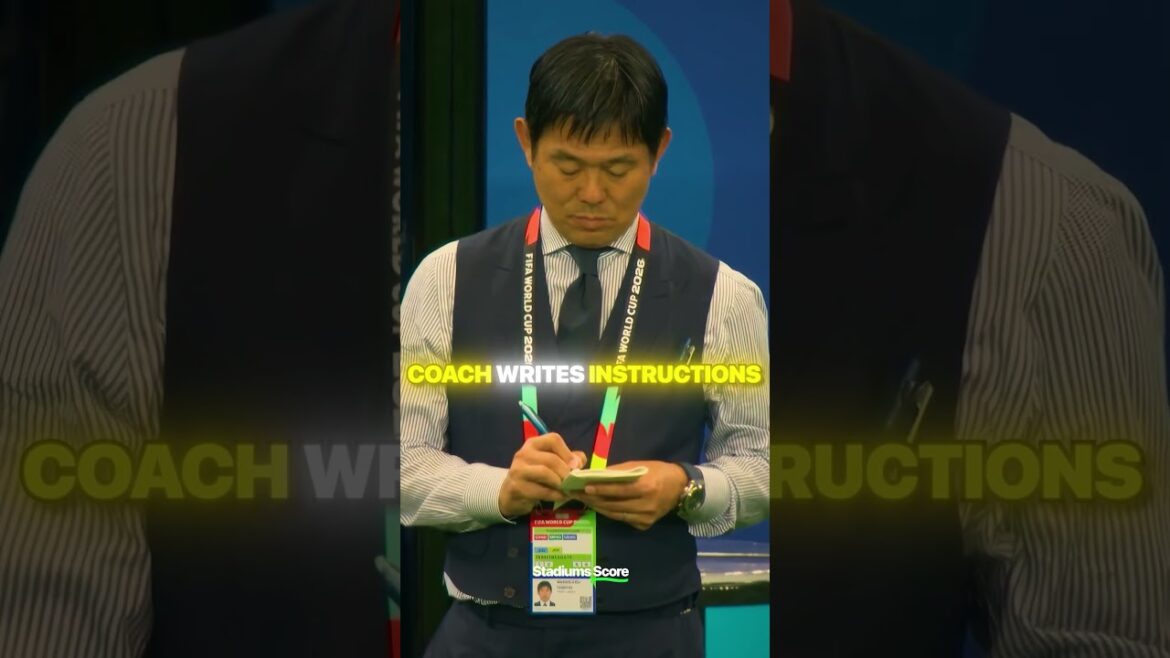 Entraîneur du Japon GÉNIE 🤯 | Coupe du Monde de la FIFA 2026 #shorts Entraîneur du Japon GÉNIE 🤯 | Coupe du Monde de la FIFA 2026 #shorts