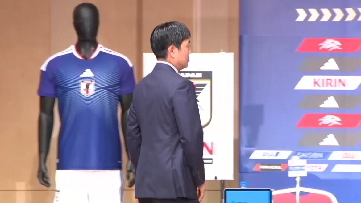 L’entraîneur Moriyasu veut remporter la Coupe d’Asie après une prolongation de contrat à court terme : « Viser le titre » L'entraîneur Moriyasu veut remporter la Coupe d'Asie après une prolongation de contrat à court terme : « Viser le titre »